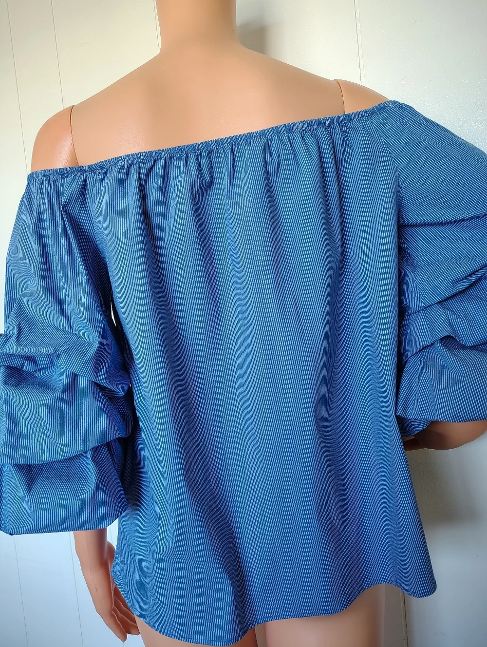 Zara Blue Striped Off-Shoulder Puff Sleeve Top Size S.